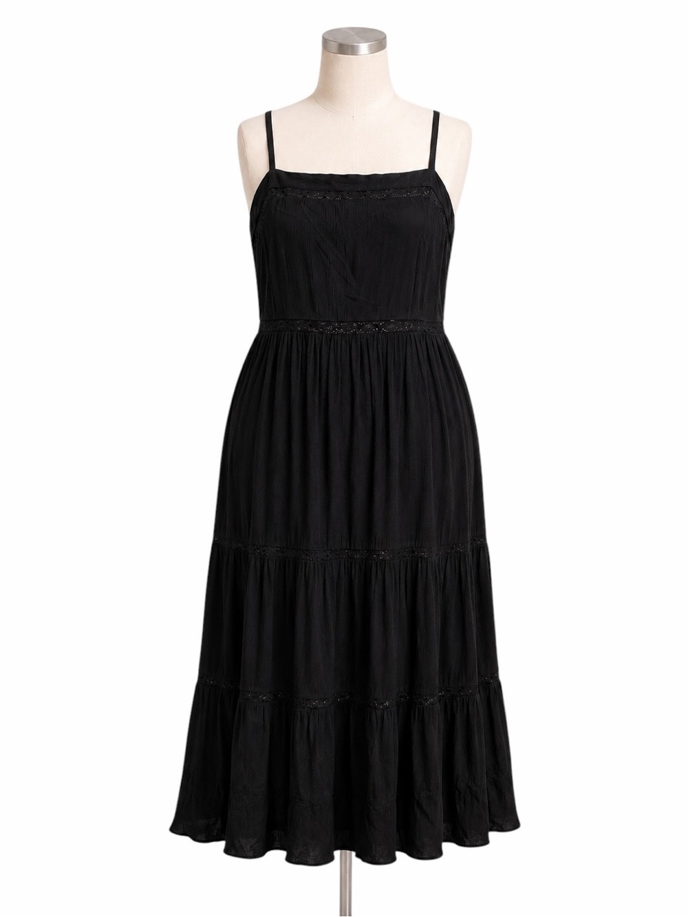 Wallflower Adele Tiered Sundress Spaghetti Strap Smocked Plus 2X Black NWT